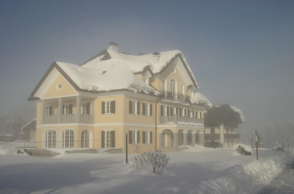普莱维特齐莫斯塔布尔酒店 蒙德湖 外观 照片